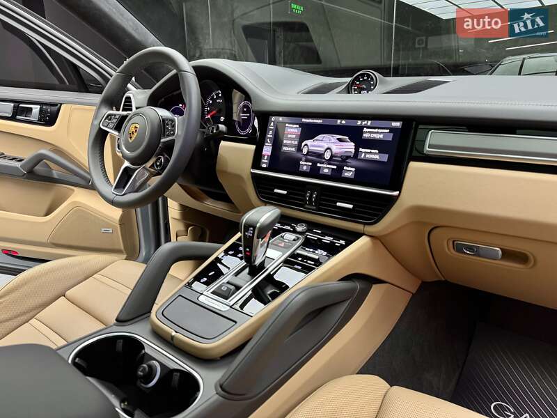 Позашляховик / Кросовер Porsche Cayenne 2020 в Києві