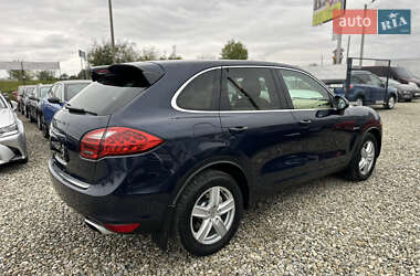 Внедорожник / Кроссовер Porsche Cayenne 2011 в 