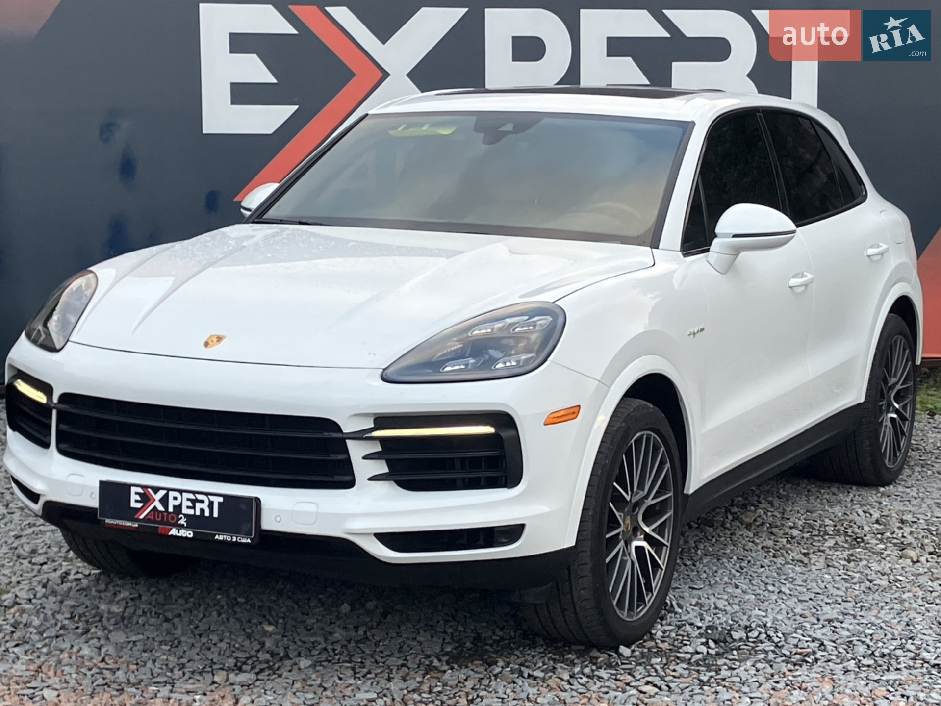 2019 Porsche Cayenne - мініатюра 3