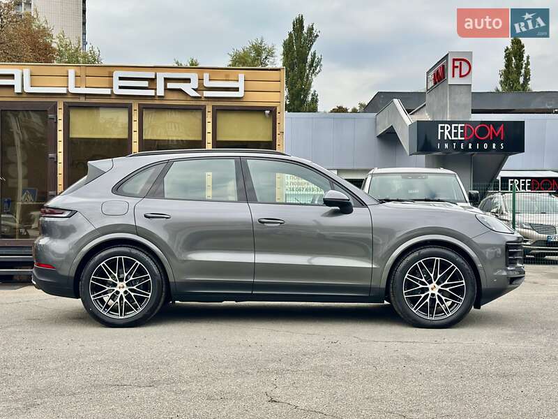 Внедорожник / Кроссовер Porsche Cayenne 2024 в Киеве фото 8 Внедорожник / Кроссовер Porsche Cayenne 2024 в Киеве