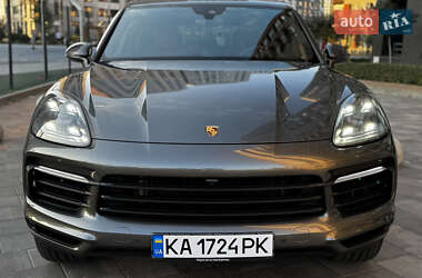 Позашляховик / Кросовер Porsche Cayenne 2019 в 