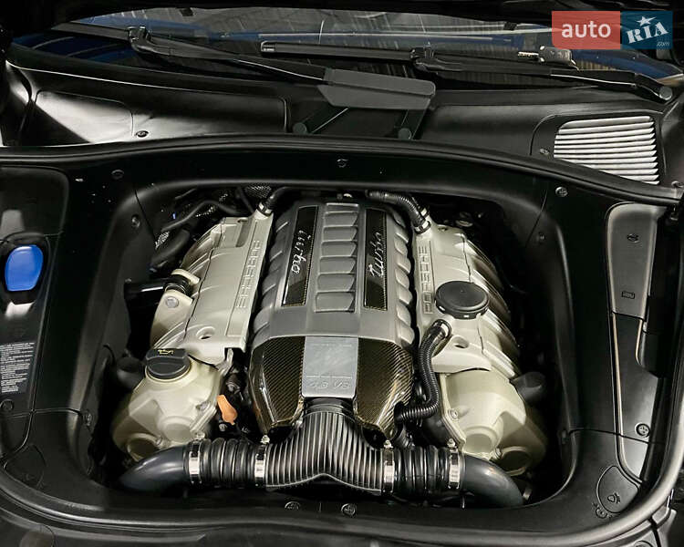 Позашляховик / Кросовер Porsche Cayenne 2008 в Києві