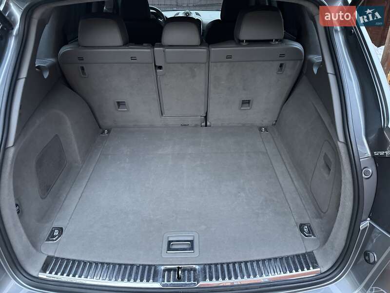 Позашляховик / Кросовер Porsche Cayenne 2010 в Києві