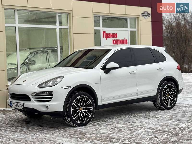 Позашляховик / Кросовер Porsche Cayenne 2013 в Ніжині