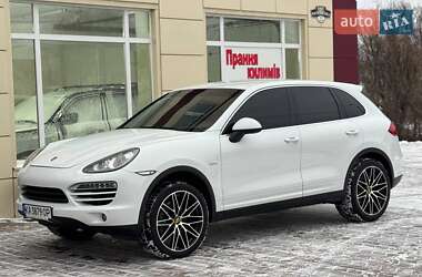 Внедорожник / Кроссовер Porsche Cayenne 2013 в 