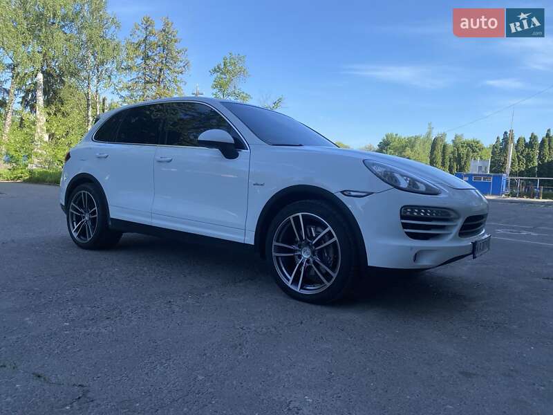 Позашляховик / Кросовер Porsche Cayenne 2013 в Ніжині