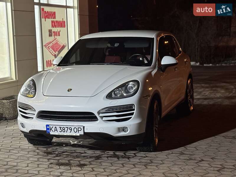 Позашляховик / Кросовер Porsche Cayenne 2013 в Ніжині