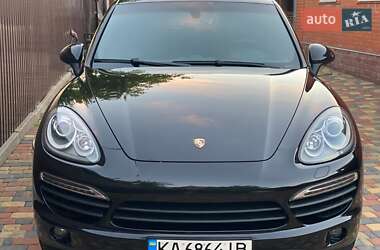 Внедорожник / Кроссовер Porsche Cayenne 2013 в 