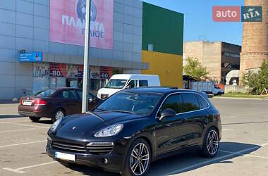 Внедорожник / Кроссовер Porsche Cayenne 2013 в 