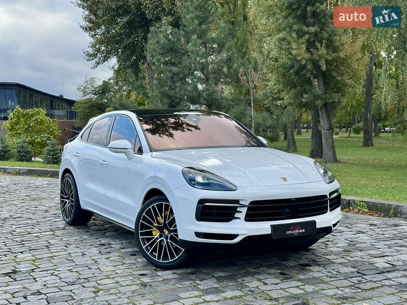 Позашляховик / Кросовер Porsche Cayenne 2019 в 