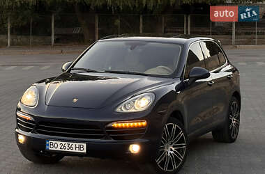 Porsche Cayenne 2011