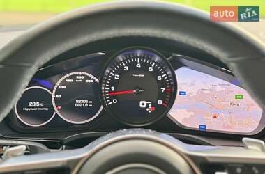 Позашляховик / Кросовер Porsche Cayenne 2018 в 