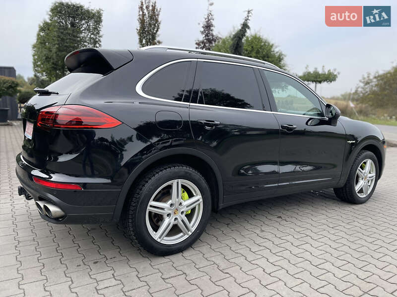Внедорожник / Кроссовер Porsche Cayenne 2015 в Луцке фото 7 Внедорожник / Кроссовер Porsche Cayenne 2015 в Луцке
