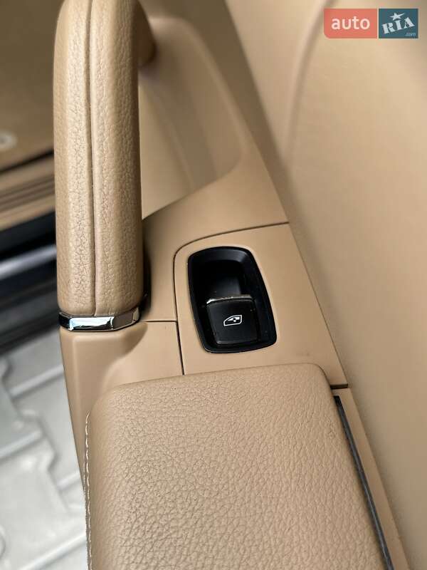 Позашляховик / Кросовер Porsche Cayenne 2014 в Білогородці