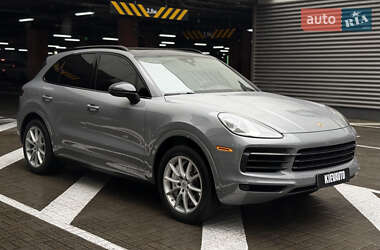 Позашляховик / Кросовер Porsche Cayenne 2019 в 