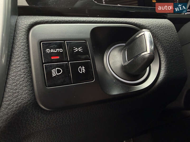 Внедорожник / Кроссовер Porsche Cayenne 2019 в Киеве