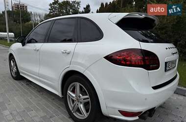 Внедорожник / Кроссовер Porsche Cayenne 2013 в 