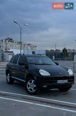 Позашляховик / Кросовер Porsche Cayenne 2004 в 