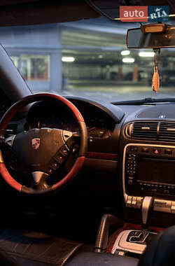 Позашляховик / Кросовер Porsche Cayenne 2004 в 