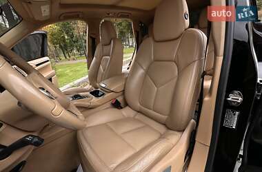 Внедорожник / Кроссовер Porsche Cayenne 2014 в 