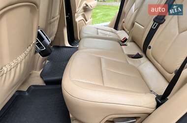 Внедорожник / Кроссовер Porsche Cayenne 2014 в 
