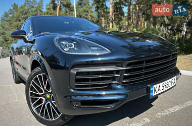 Позашляховик / Кросовер Porsche Cayenne 2019 в 