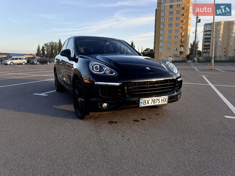 Позашляховик / Кросовер Porsche Cayenne 2014 в Кам'янець-Подільському