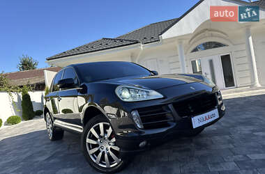 Внедорожник / Кроссовер Porsche Cayenne 2010 в Ивано-Франковске