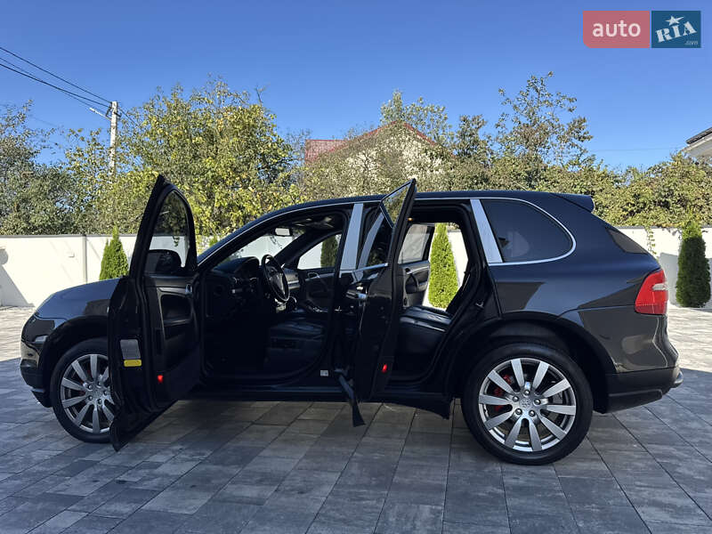 Внедорожник / Кроссовер Porsche Cayenne 2010 в Ивано-Франковске фото 13 Внедорожник / Кроссовер Porsche Cayenne 2010 в Ивано-Франковске