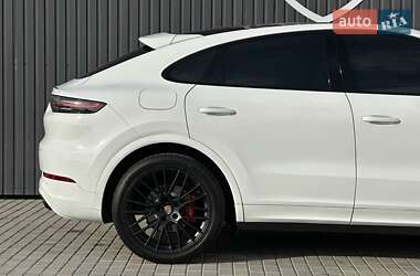 Внедорожник / Кроссовер Porsche Cayenne 2020 в 