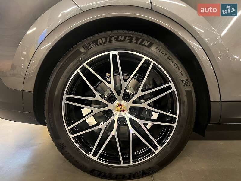Внедорожник / Кроссовер Porsche Cayenne 2024 в Киеве фото 21 Внедорожник / Кроссовер Porsche Cayenne 2024 в Киеве