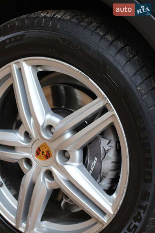 Внедорожник / Кроссовер Porsche Cayenne 2011 в Киеве фото 38 Внедорожник / Кроссовер Porsche Cayenne 2011 в Киеве