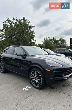 Позашляховик / Кросовер Porsche Cayenne 2019 в 