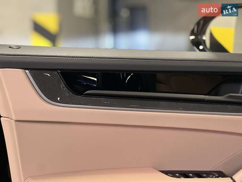 Внедорожник / Кроссовер Porsche Cayenne 2023 в Киеве фото 36 Внедорожник / Кроссовер Porsche Cayenne 2023 в Киеве