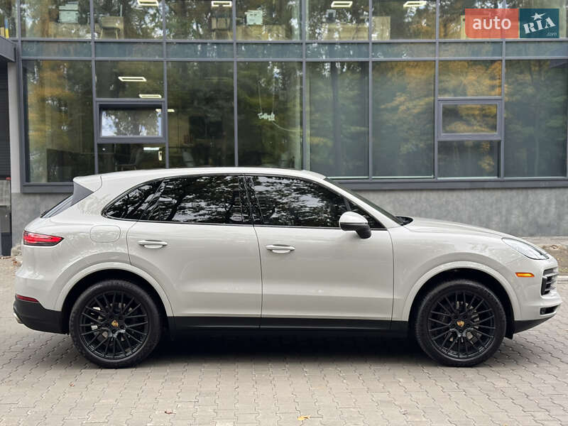 Позашляховик / Кросовер Porsche Cayenne 2020 в Києві