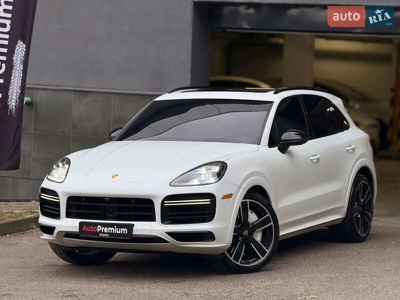 Позашляховик / Кросовер Porsche Cayenne 2018 в 