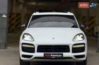 Позашляховик / Кросовер Porsche Cayenne 2018 в 