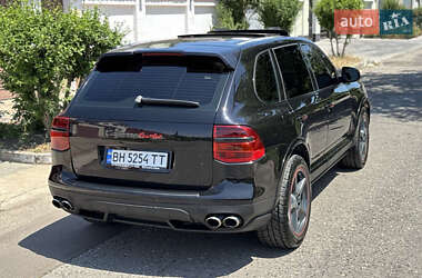 Позашляховик / Кросовер Porsche Cayenne 2007 в 