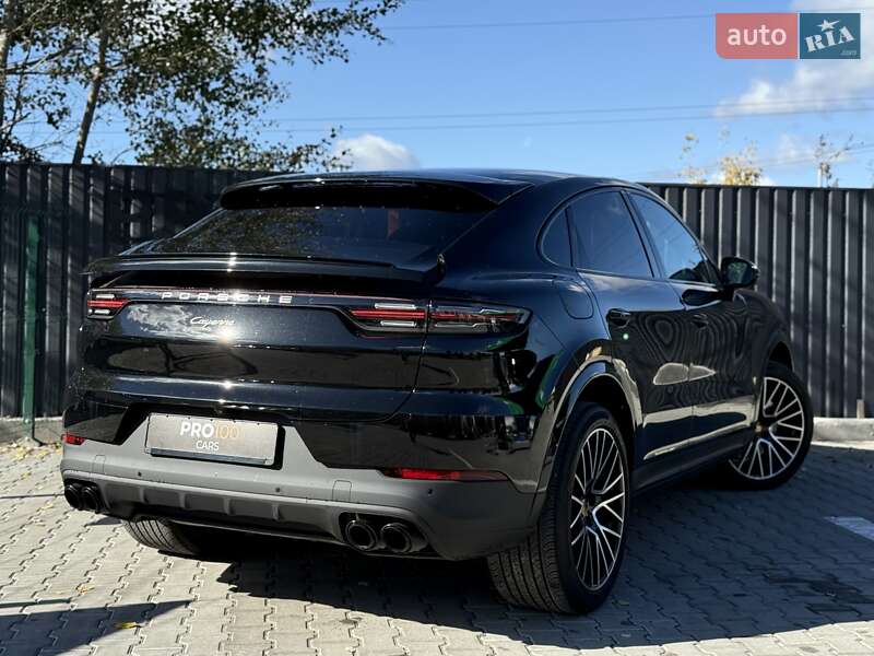 Позашляховик / Кросовер Porsche Cayenne 2022 в Києві