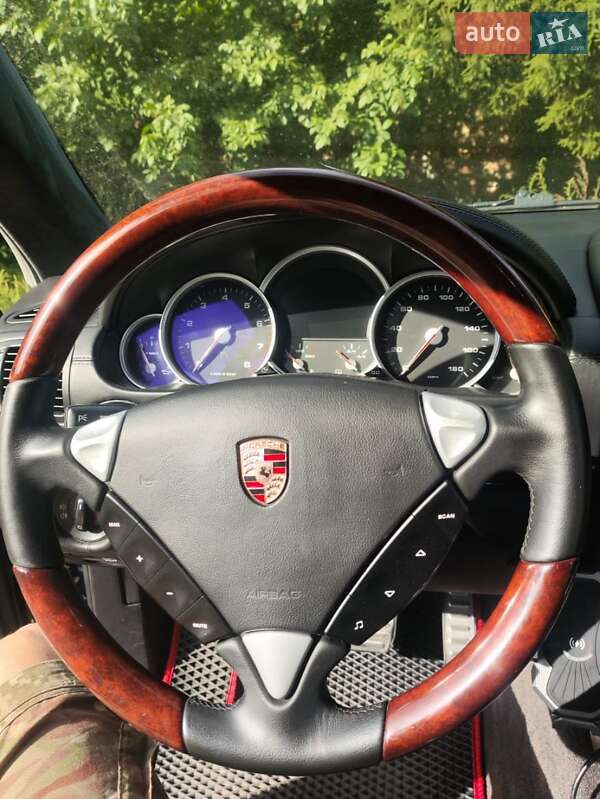 Позашляховик / Кросовер Porsche Cayenne 2008 в Коломиї