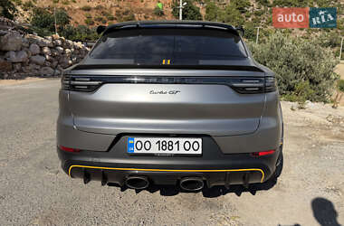 Внедорожник / Кроссовер Porsche Cayenne 2023 в 