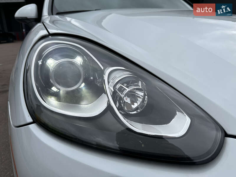 Внедорожник / Кроссовер Porsche Cayenne 2017 в Житомире фото 25 Внедорожник / Кроссовер Porsche Cayenne 2017 в Житомире