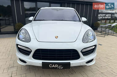 Позашляховик / Кросовер Porsche Cayenne 2013 в  фото 3 Позашляховик / Кросовер Porsche Cayenne 2013 в