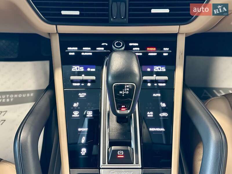 Позашляховик / Кросовер Porsche Cayenne 2019 в Львові