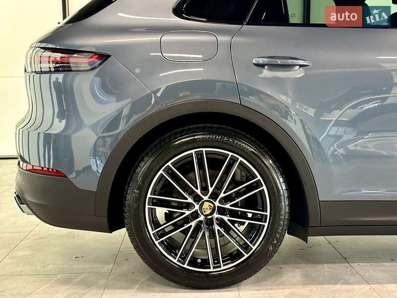 Позашляховик / Кросовер Porsche Cayenne 2019 в Львові