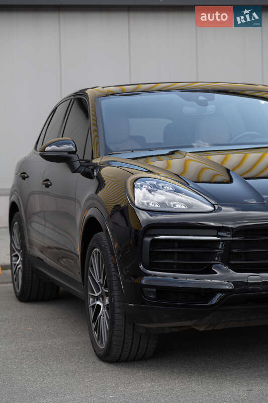 Позашляховик / Кросовер Porsche Cayenne 2020 в Києві