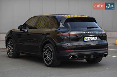 Внедорожник / Кроссовер Porsche Cayenne 2020 в 