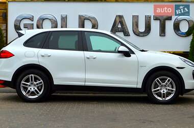 Внедорожник / Кроссовер Porsche Cayenne 2012 в 
