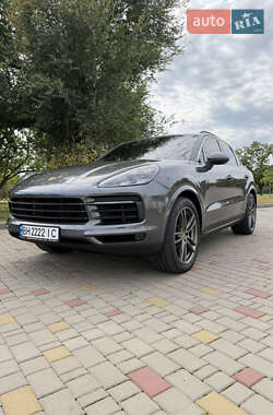 Внедорожник / Кроссовер Porsche Cayenne 2020 в Измаиле