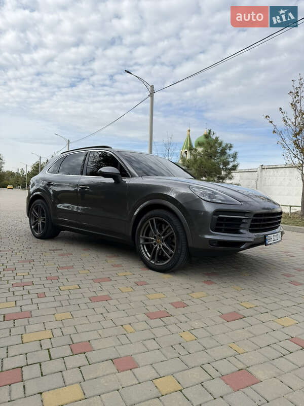 Внедорожник / Кроссовер Porsche Cayenne 2020 в Измаиле